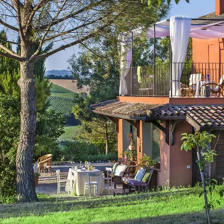 Serene Holiday In San Giovanni With Garden San Giovanni In Marignano