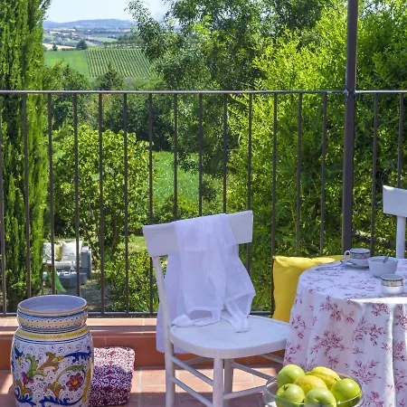 Serene Holiday In San Giovanni With Garden San Giovanni In Marignano